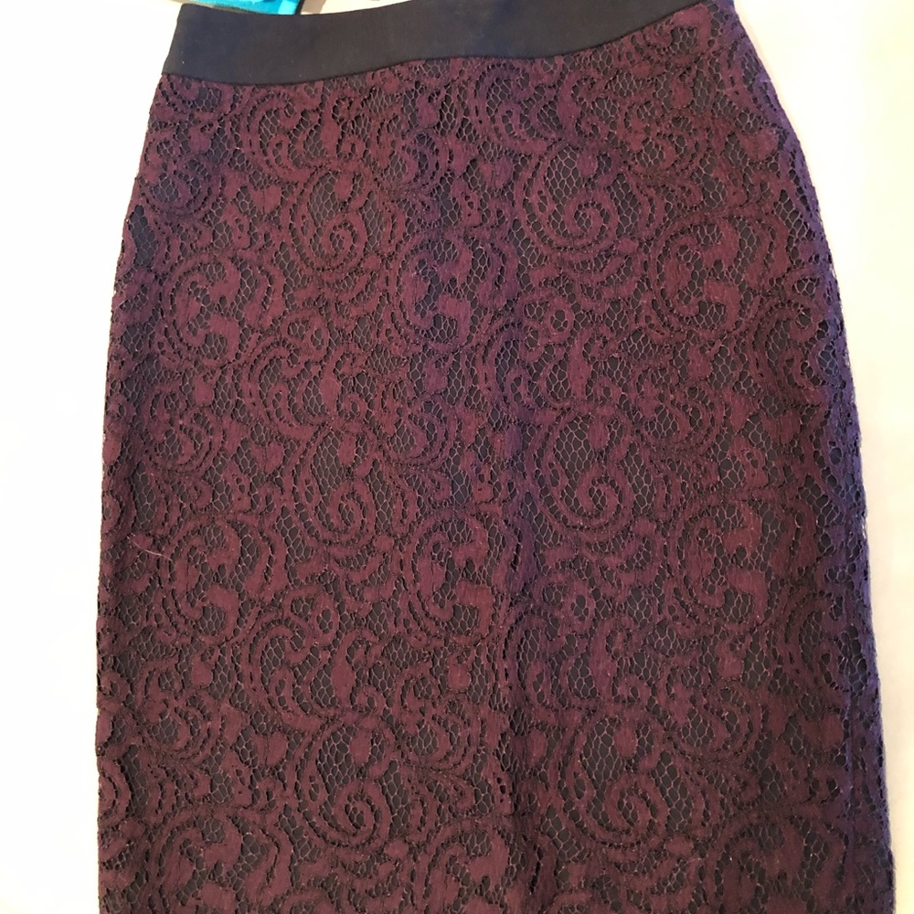 NWOT Loft pencil skirt with dark maroon lace.